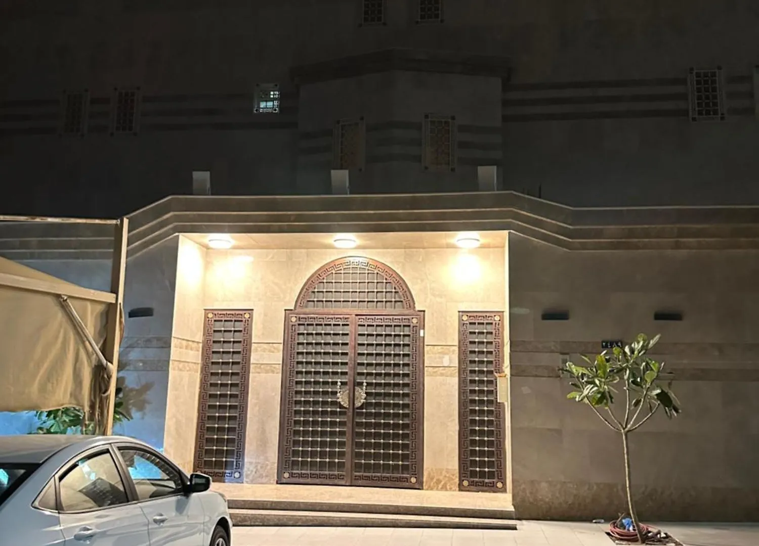 דירות אל-מדינה وحدة سكنية فاخرة 2 Luxury Residential Unit